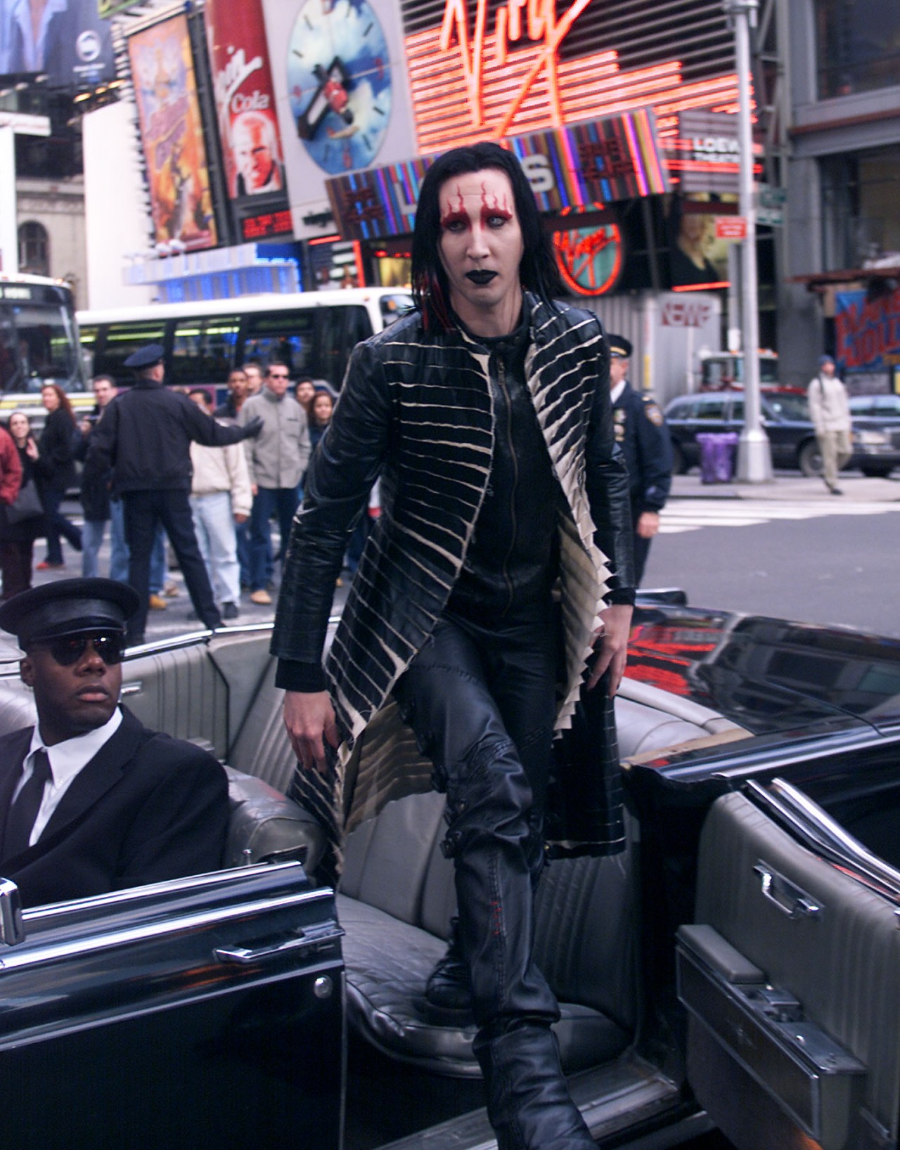 MTV TRL: Marilyn Manson