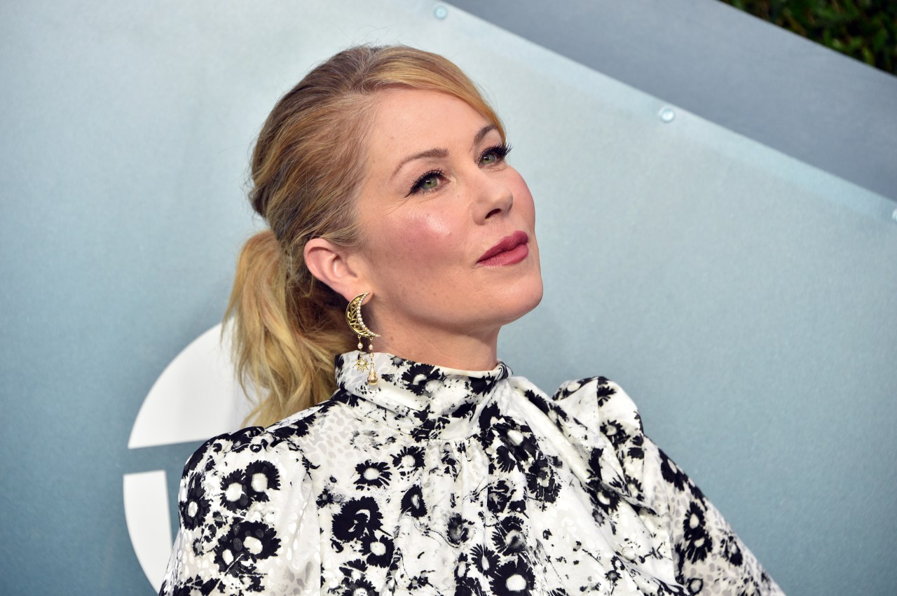 Christina Applegate at the 26th Annual Screen Actors Guild Awards red carpet at The Shrine Auditorium in Los Angeles