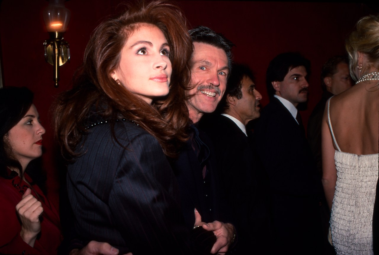 Julia Roberts and Tom Skerritt at the Steel Magnolias premiere at the Ziegfeld Theatre in New York City, 1989