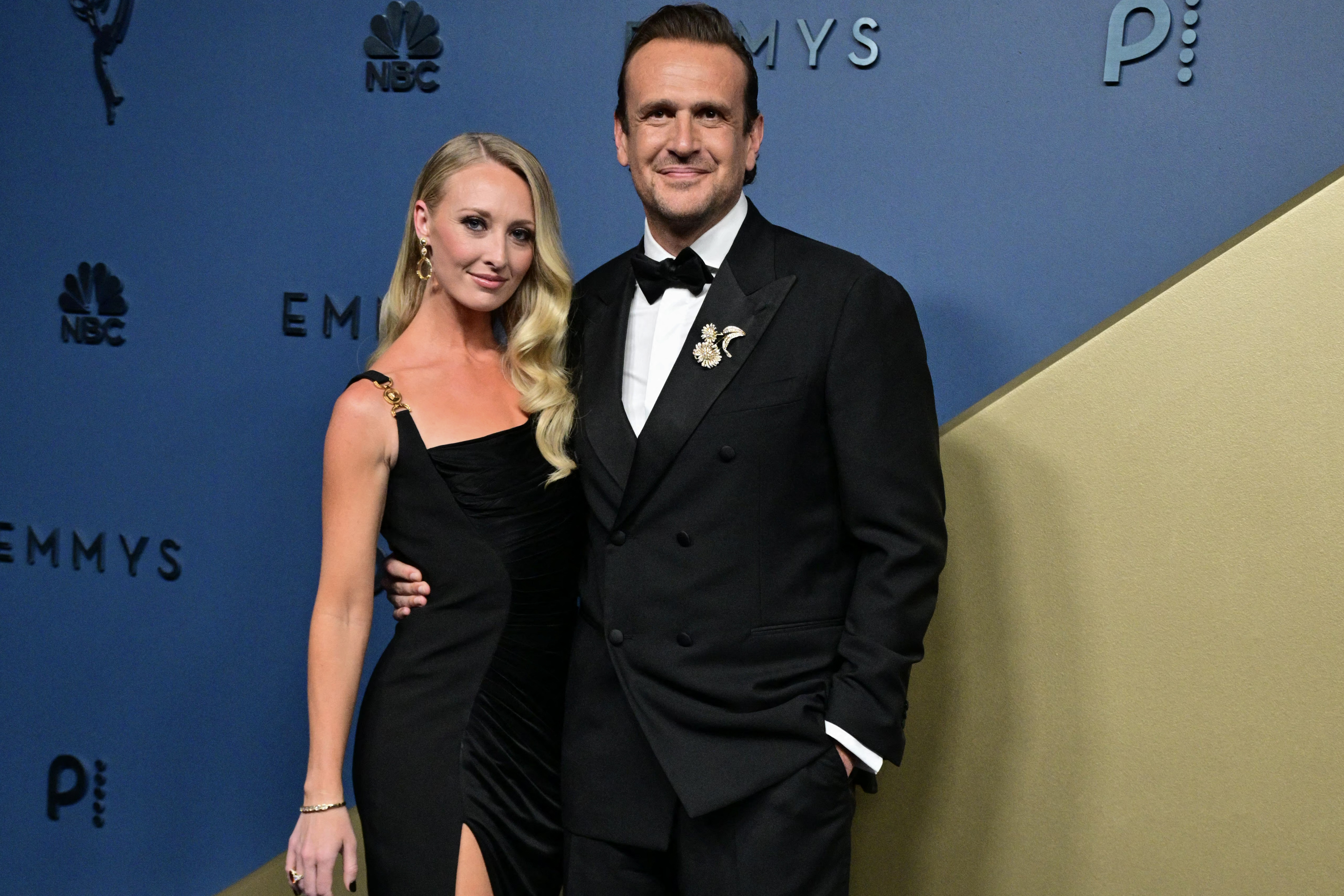 Click to open the image gallery US-ENTERTAINMENT-EMMY-AWARDS-TELEVISION-STREAMING-RED CARPET-ARRIVALS